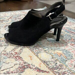 Life Stride Black Peep-Toe Slingback Heels